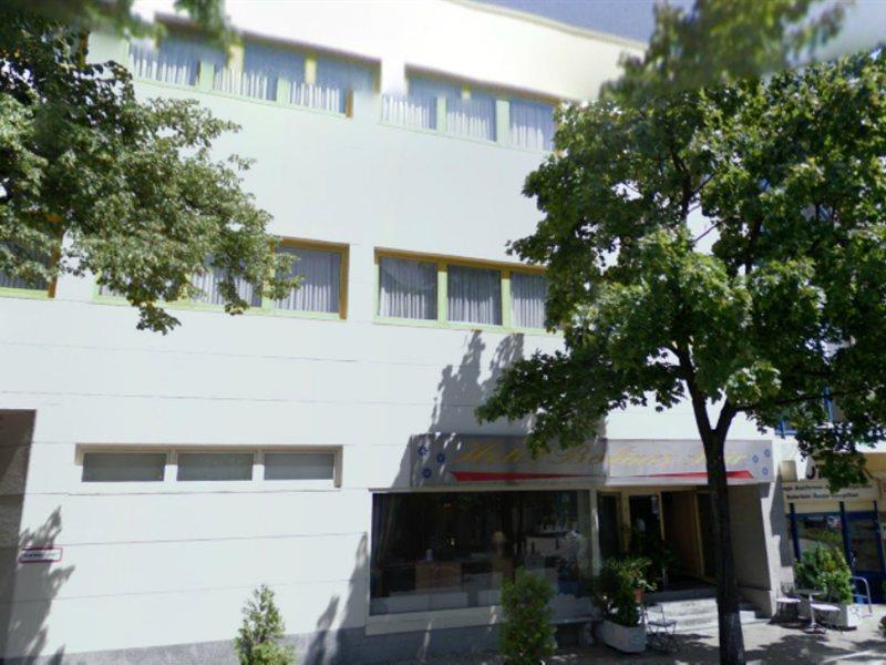 Hotel Berliner Baer Exterior photo